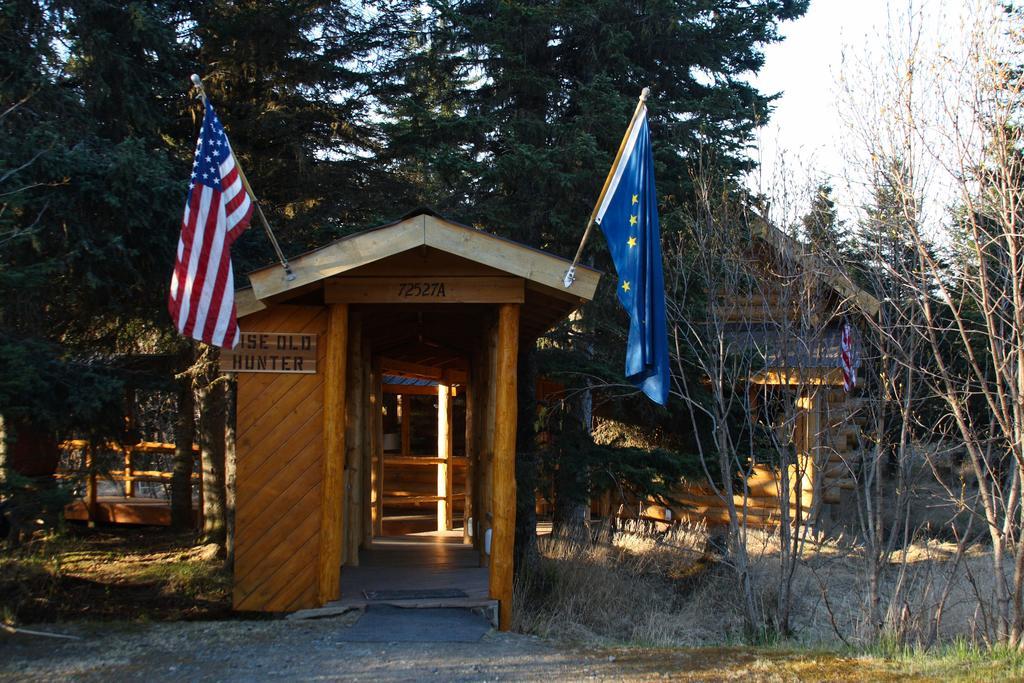 Wise Old Hunter Lodge Anchor Point Esterno foto